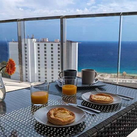 Sunset Waves Sea View Apartments Бенидорм Экстерьер фото