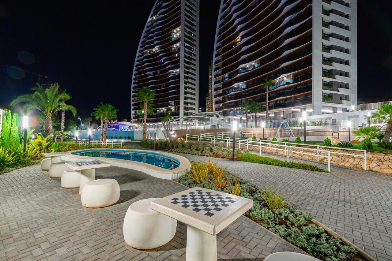 Sunset Waves Sea View Apartments Бенидорм Экстерьер фото
